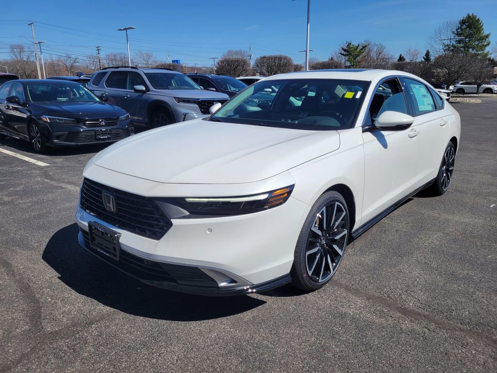 New 2026 Honda Accord Touring image 9