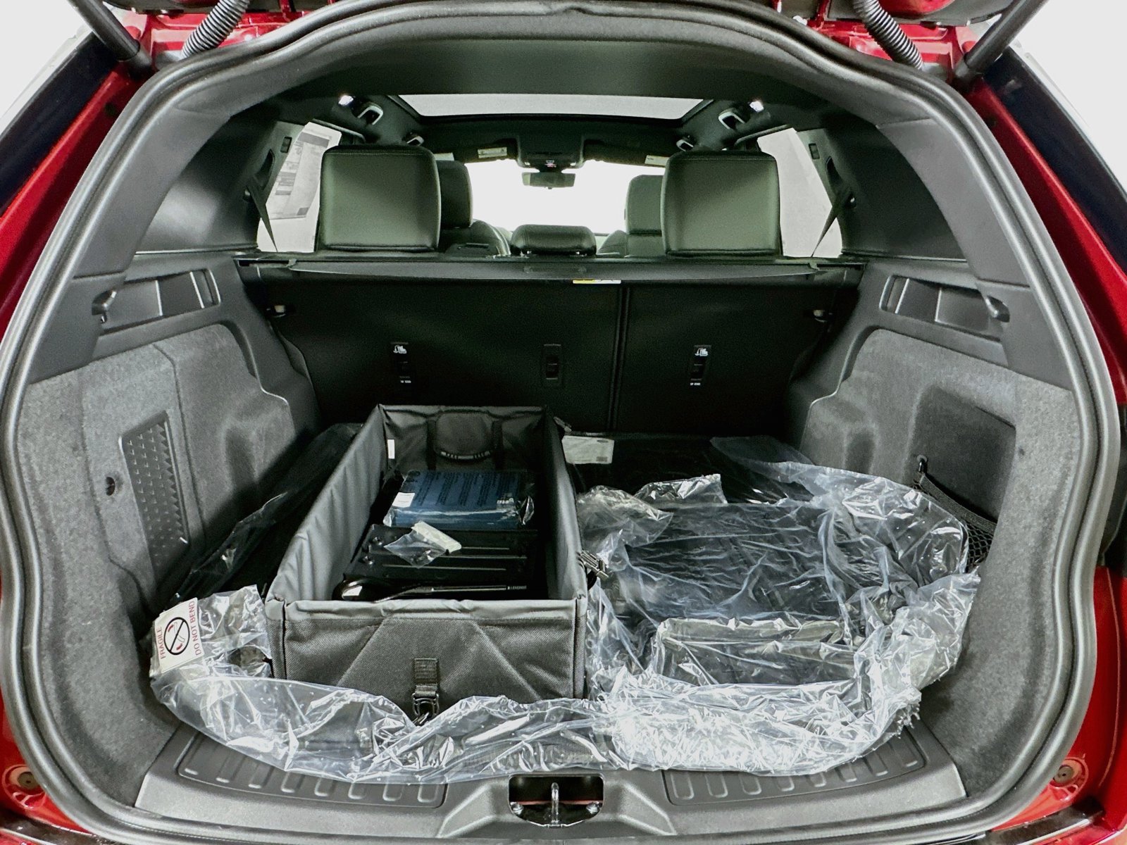 New 2026 Land Rover Discovery Sport Landmark AWD/4WD image 38