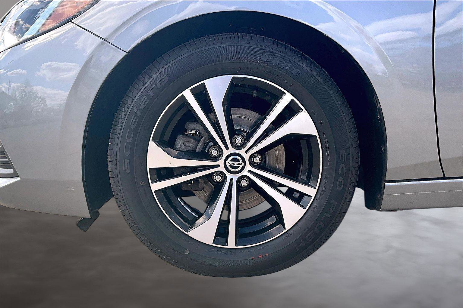 Used 2023 Nissan Sentra SV image 10