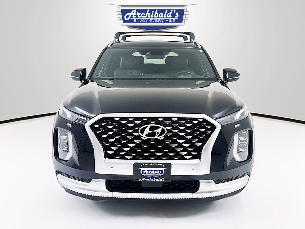 Used 2021 Hyundai Palisade Calligraphy w/ Cargo Package image 2