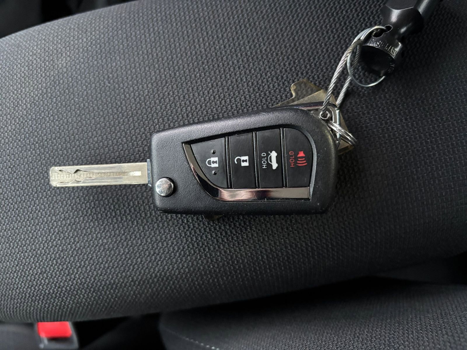 Used 2025 Toyota Corolla LE image 22