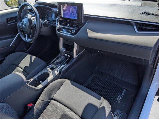 Certified 2025 Toyota Corolla Cross AWD Hybrid w/ Moonroof Package image 19