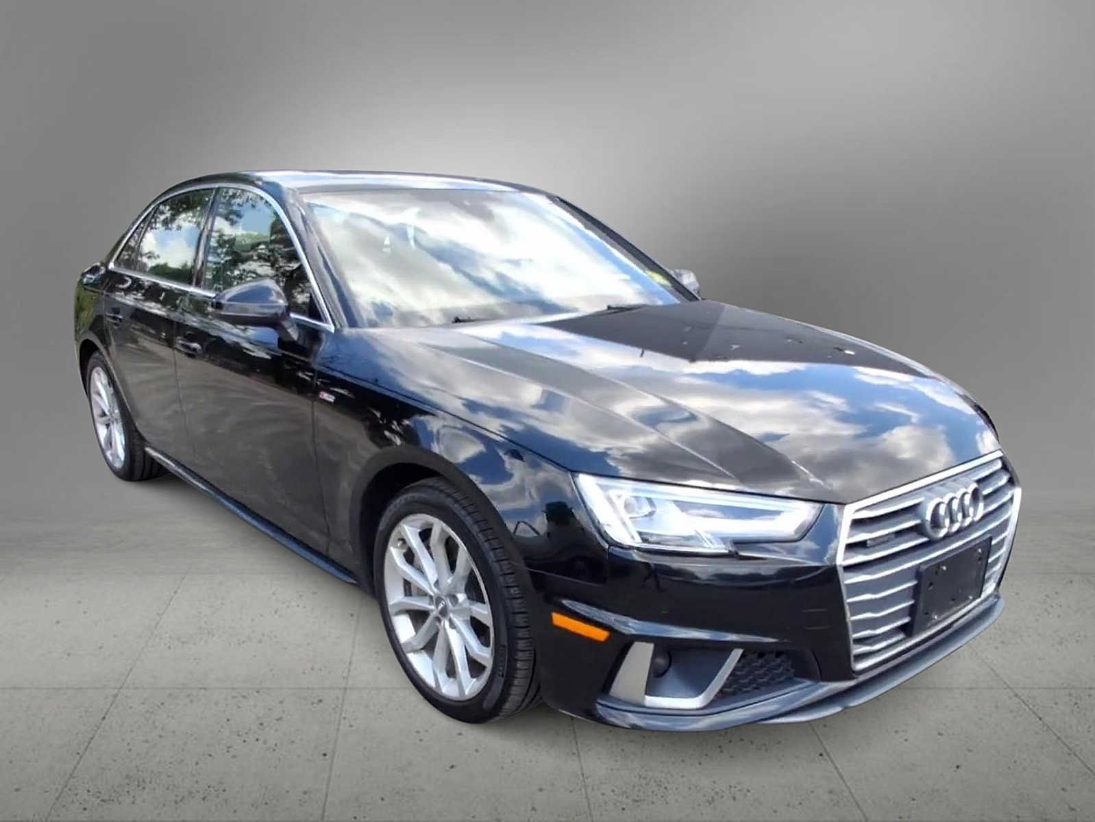 Used 2019 Audi A4 2.0T Premium Plus w/ Premium Plus Package AWD/4WD image 2