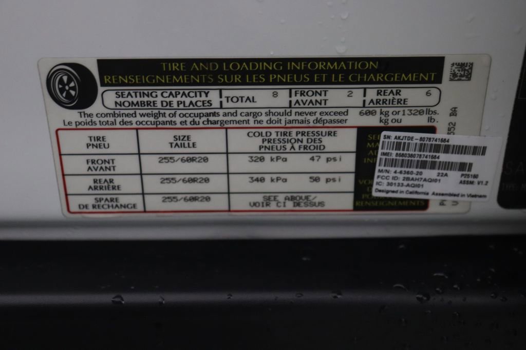 Used 2023 Land Rover Defender 130 SE image 30