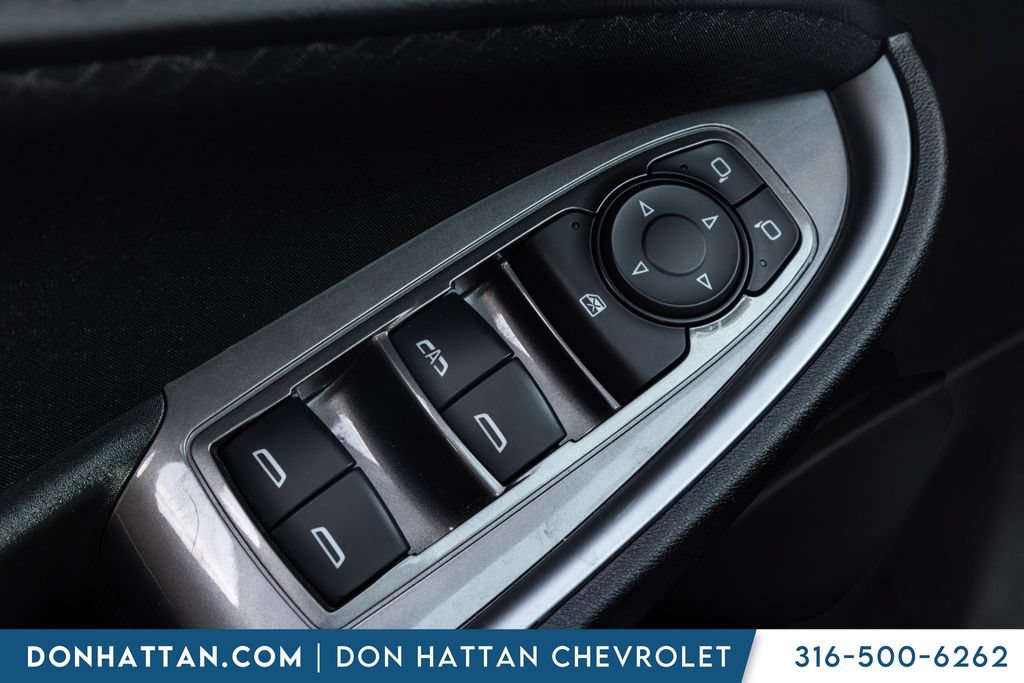 Used 2023 Chevrolet Malibu LT FWD image 9