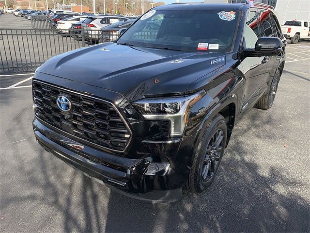 Used 2023 Toyota Sequoia Platinum image 4