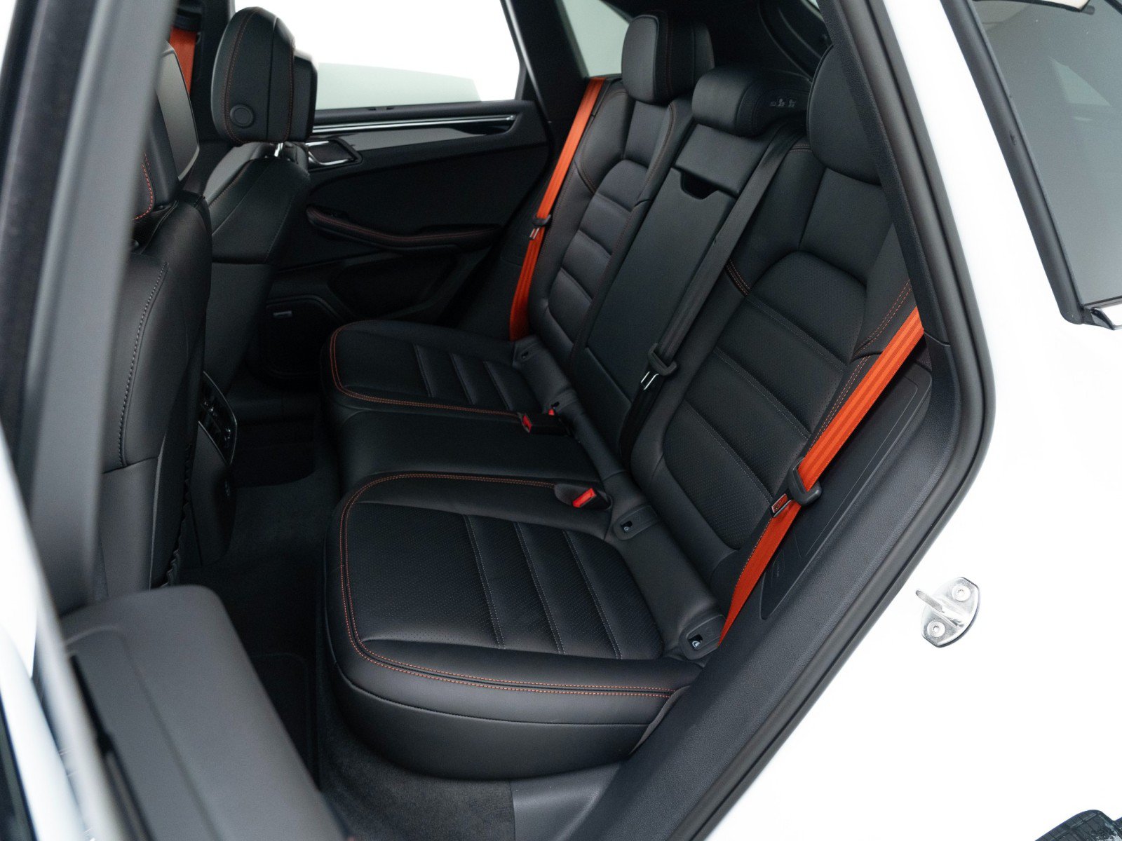 New 2026 Porsche Macan S AWD/4WD image 30