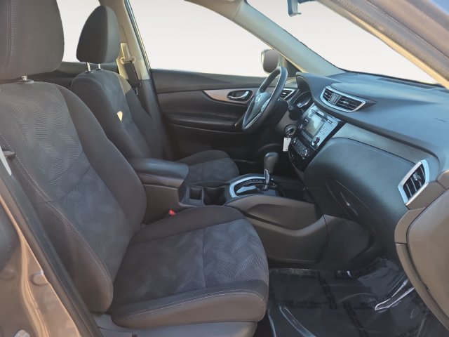 Used 2016 Nissan Rogue S w/ Appearance Package AWD/4WD image 15