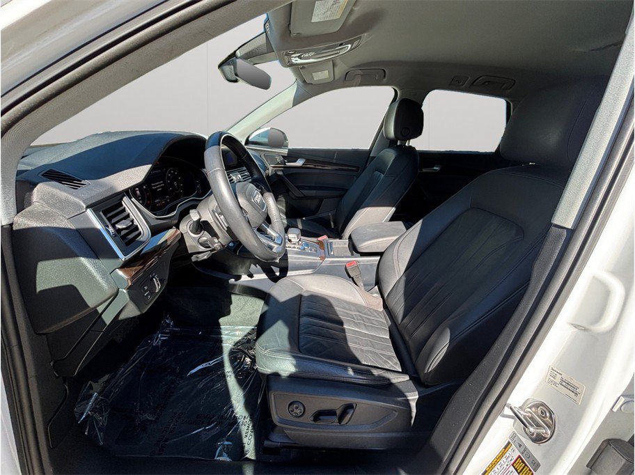 Used 2018 Audi Q5 2.0T Premium AWD/4WD image 2