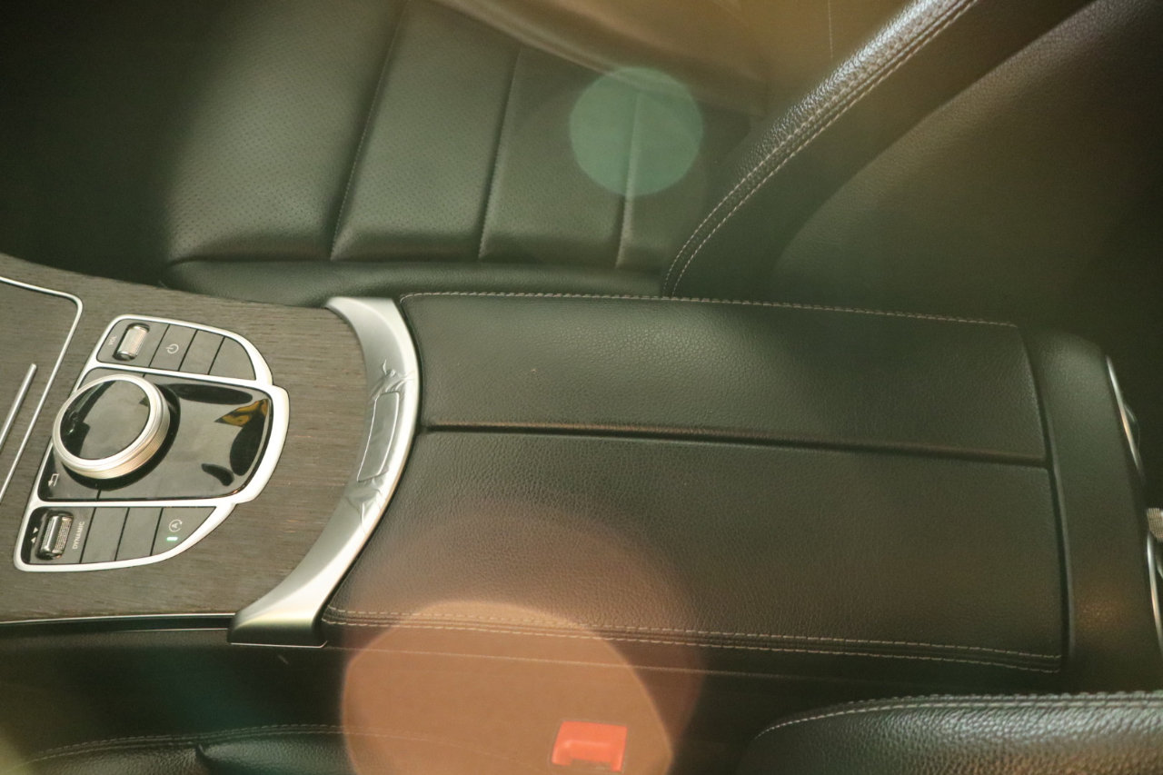 Used 2019 Mercedes-Benz C 300 4MATIC Sedan image 28