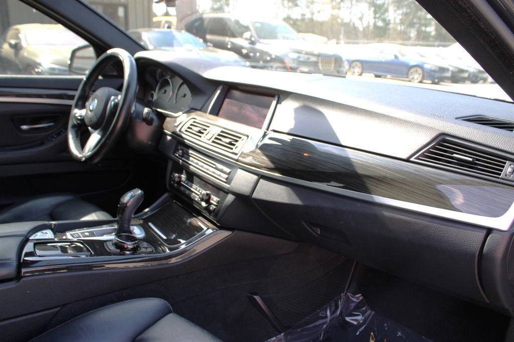 Used 2015 BMW 535d Sedan image 17