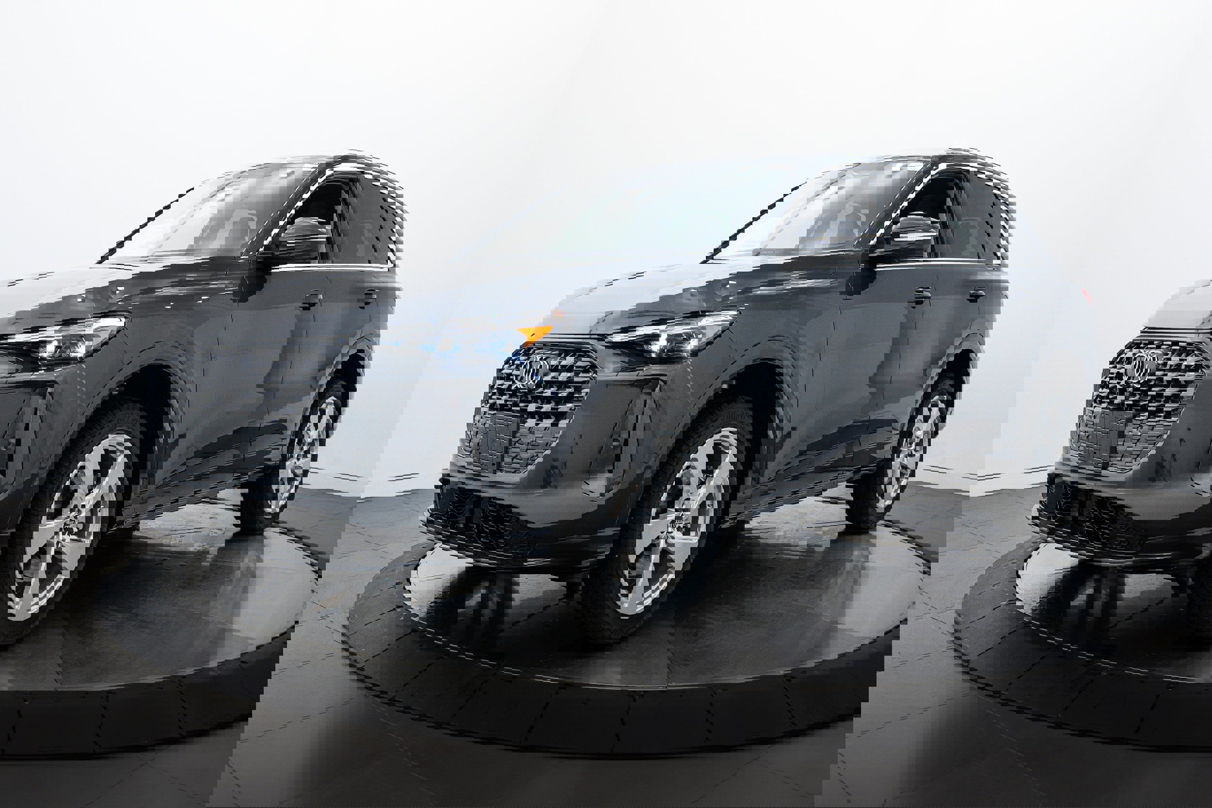 New 2025 Audi Q5 Premium Plus image 4