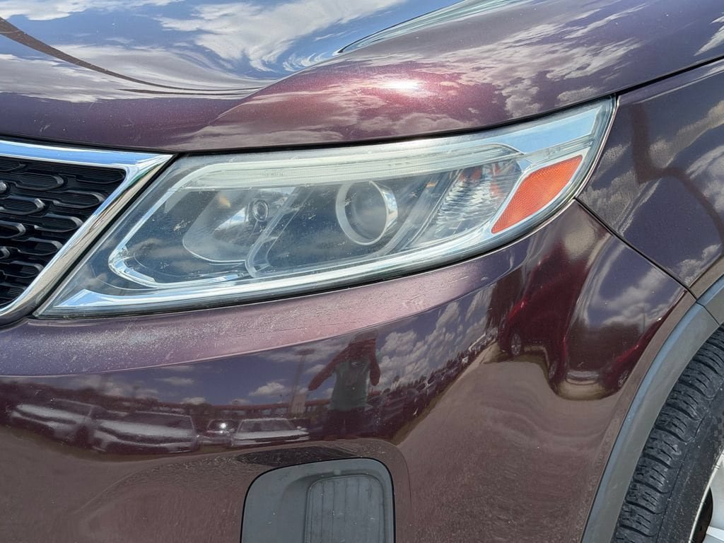 Used 2015 Kia Sorento LX FWD image 10