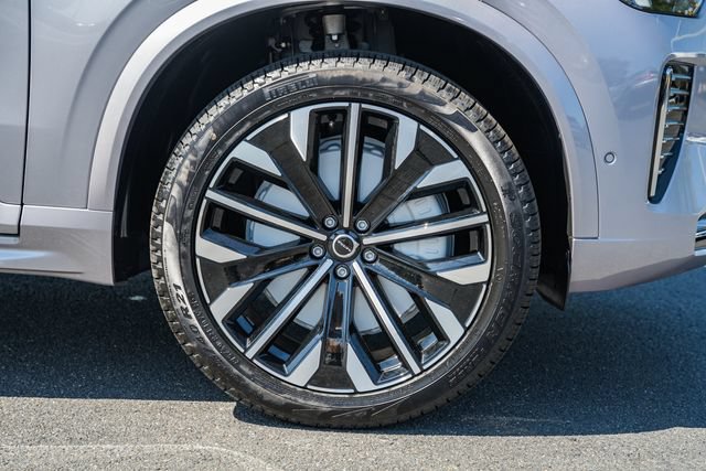 New 2027 Volvo XC90 B6 Plus AWD/4WD image 17