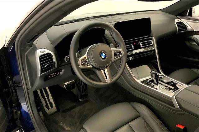 Used 2025 BMW M850i xDrive Coupe image 21