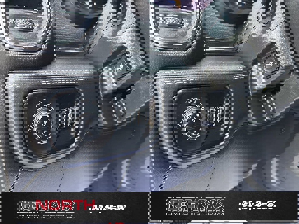 Used 2024 RAM 3500 Limited image 10