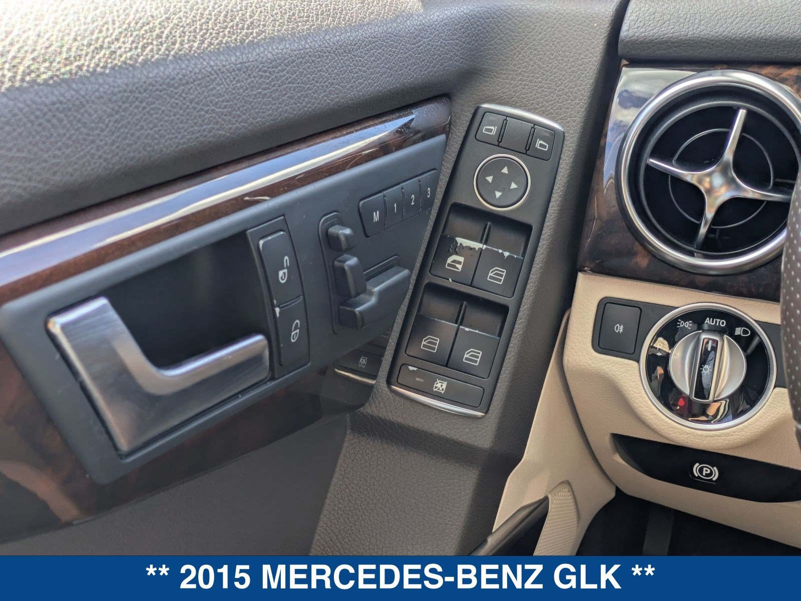 Used 2015 Mercedes-Benz GLK 350 2WD image 25