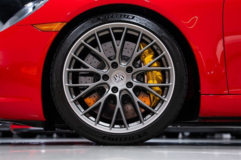 Used 2017 Porsche 911 Carrera S RWD image 12