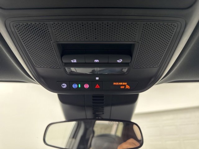 New 2026 Chevrolet Traverse LT w/ Sun and Wheel Package image 21