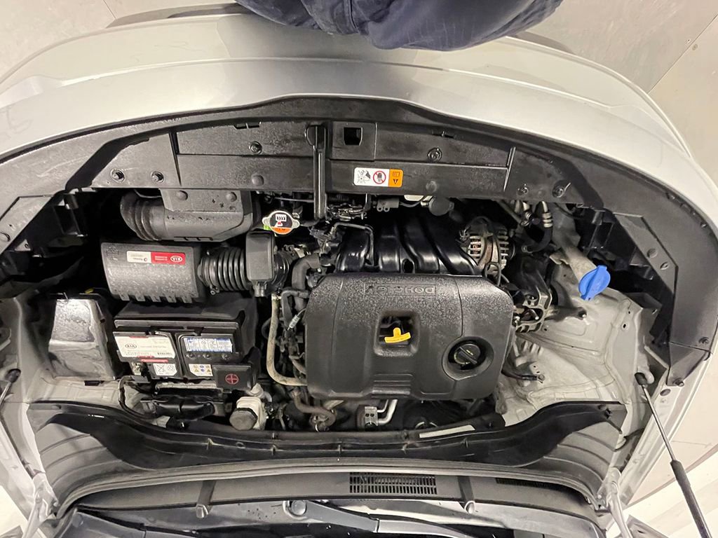 Used 2020 Kia Soul LX image 34