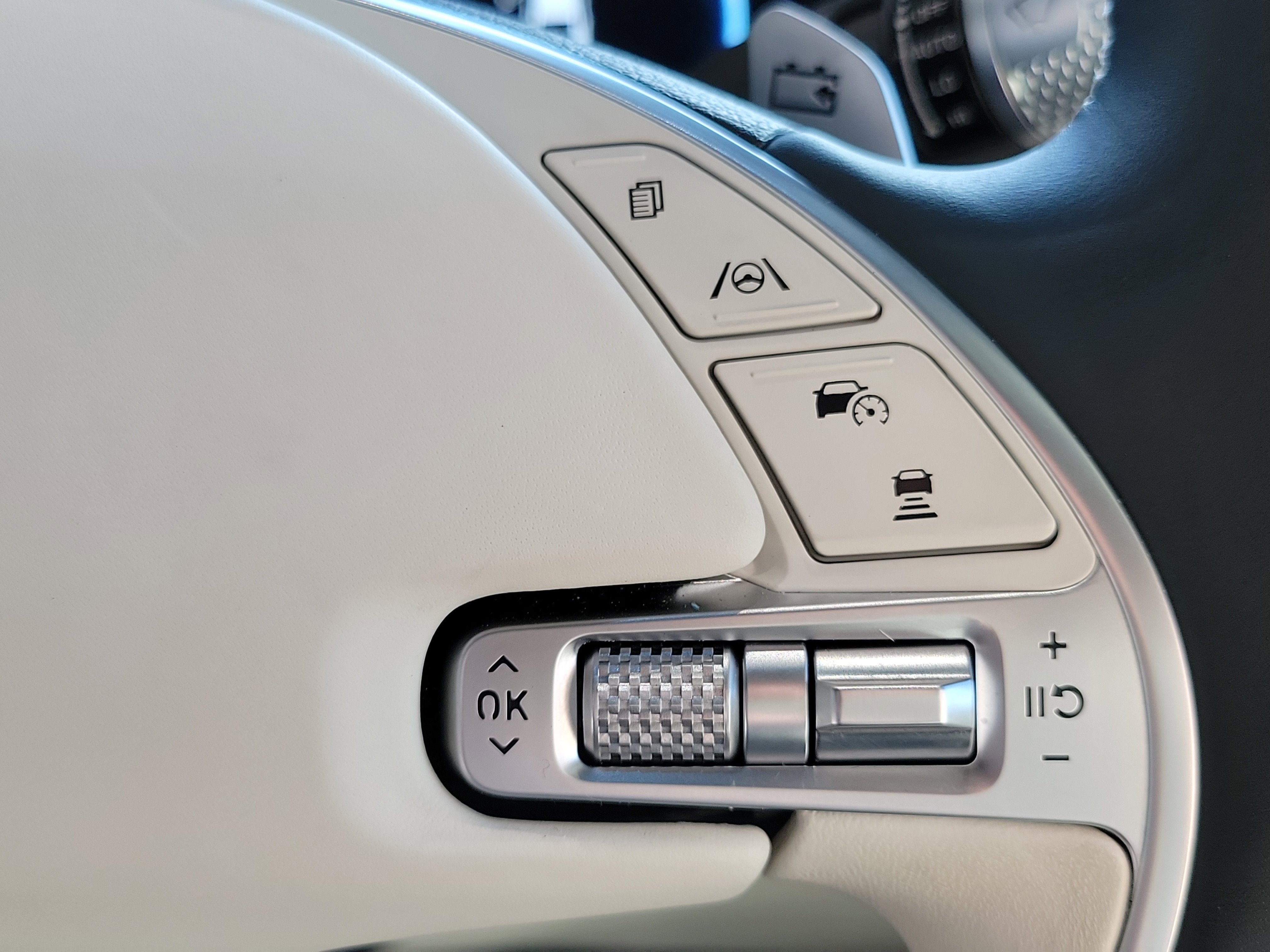 New 2023 Genesis G80 AWD image 6