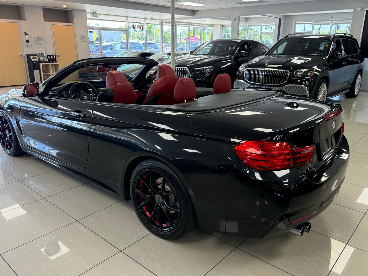 Used 2017 BMW 430i Convertible image 6
