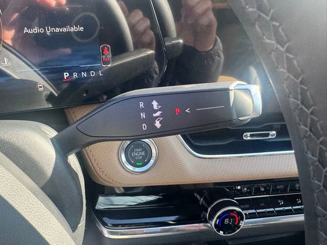 New 2026 Chevrolet Equinox ACTIV w/ Convenience Package III image 18