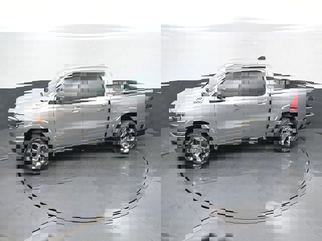 New 2026 RAM 1500 4x4 Crew Cab image 46