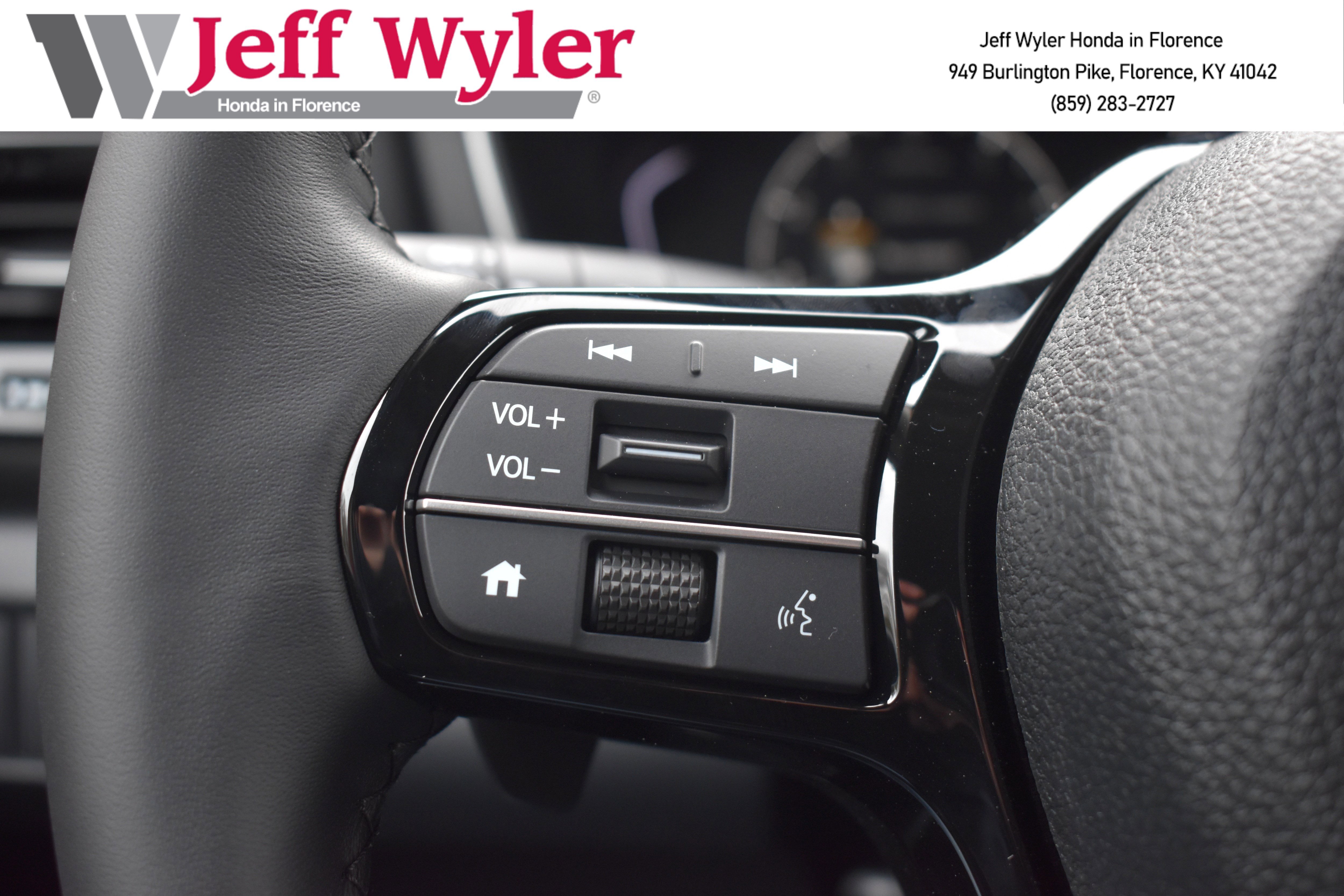 New 2025 Honda Pilot Touring image 21