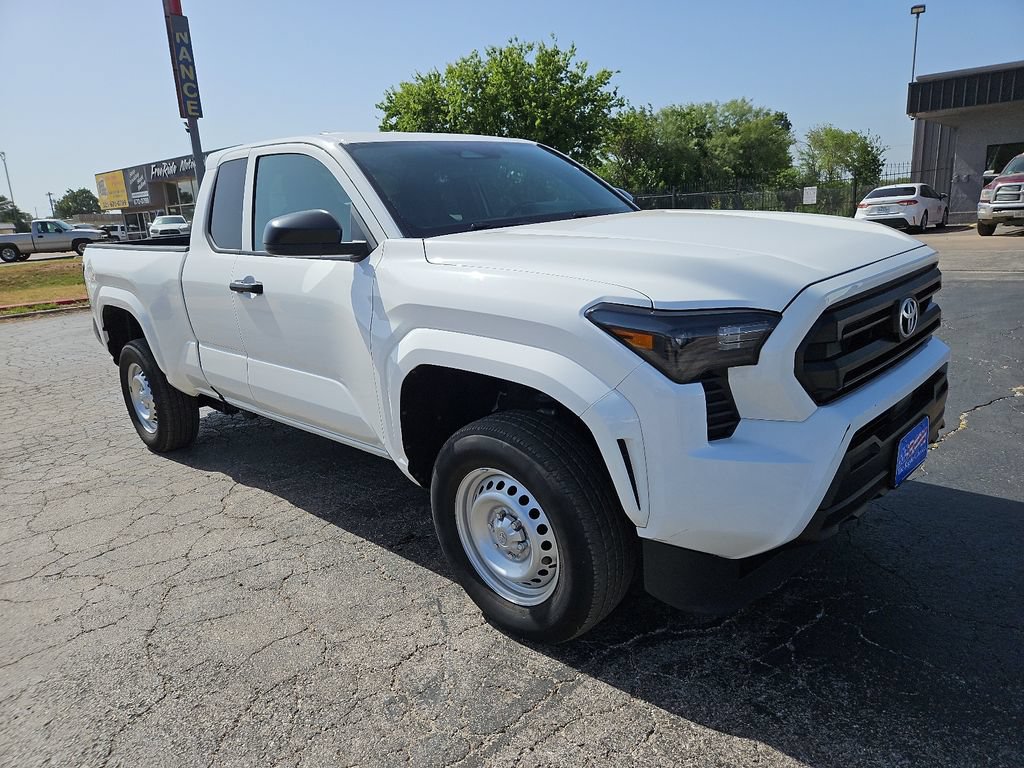 Used 2025 Toyota Tacoma SR RWD image 1