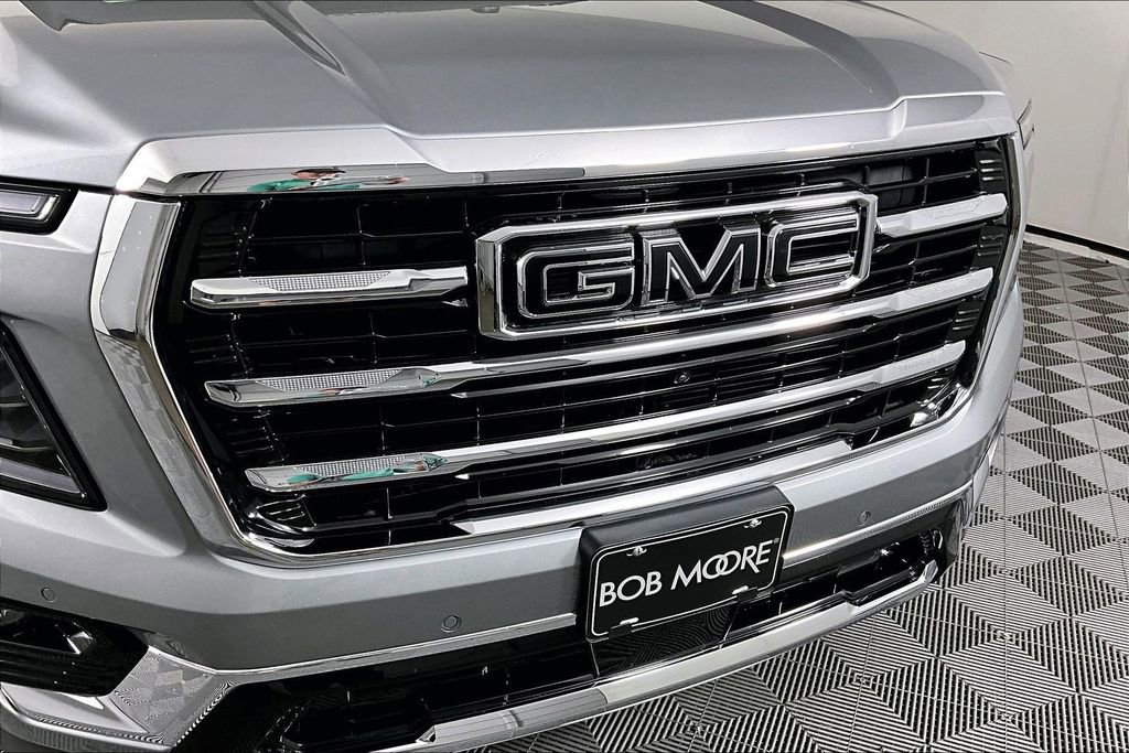 Used 2025 GMC Yukon Elevation w/ LPO, Yukon Black Package AWD/4WD image 31