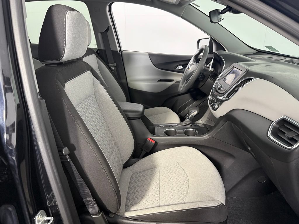 Used 2023 Chevrolet Equinox LS w/ LS Convenience Package FWD image 30