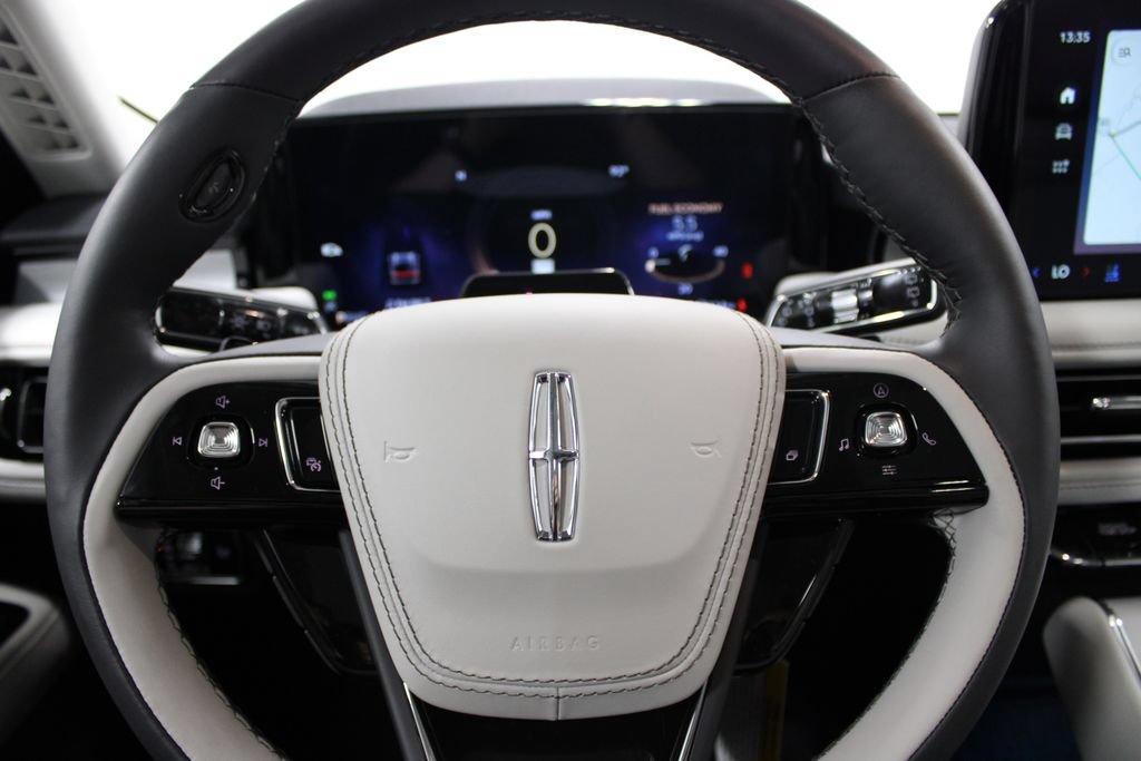 New 2026 Lincoln Aviator Reserve w/ Illumination Package RWD image 29