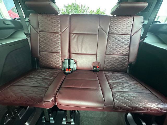 Used 2025 Cadillac Escalade Premium Luxury w/ Touring Package AWD/4WD image 23