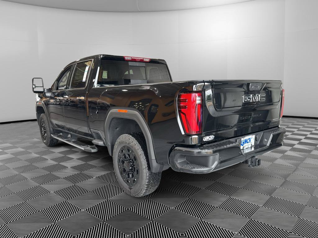 New 2026 GMC Sierra 2500 Denali w/ Denali Reserve Package AWD/4WD image 3