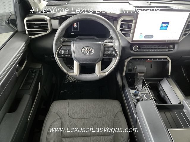 Used 2024 Toyota Sequoia SR5 w/ SR5 Premium Package AWD/4WD image 17