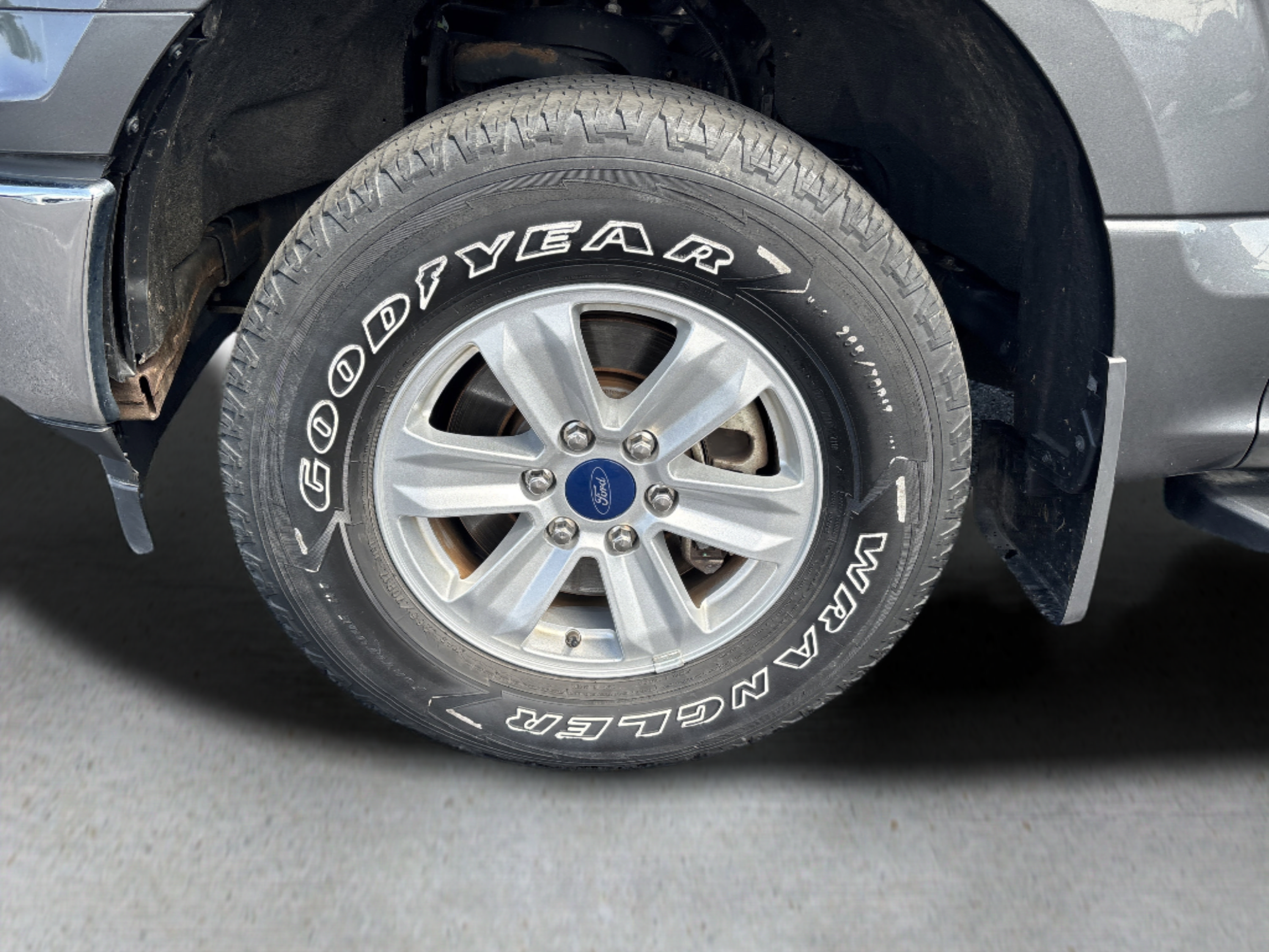 Used 2018 Ford F150 XL w/ Equipment Group 101A Mid AWD/4WD image 21