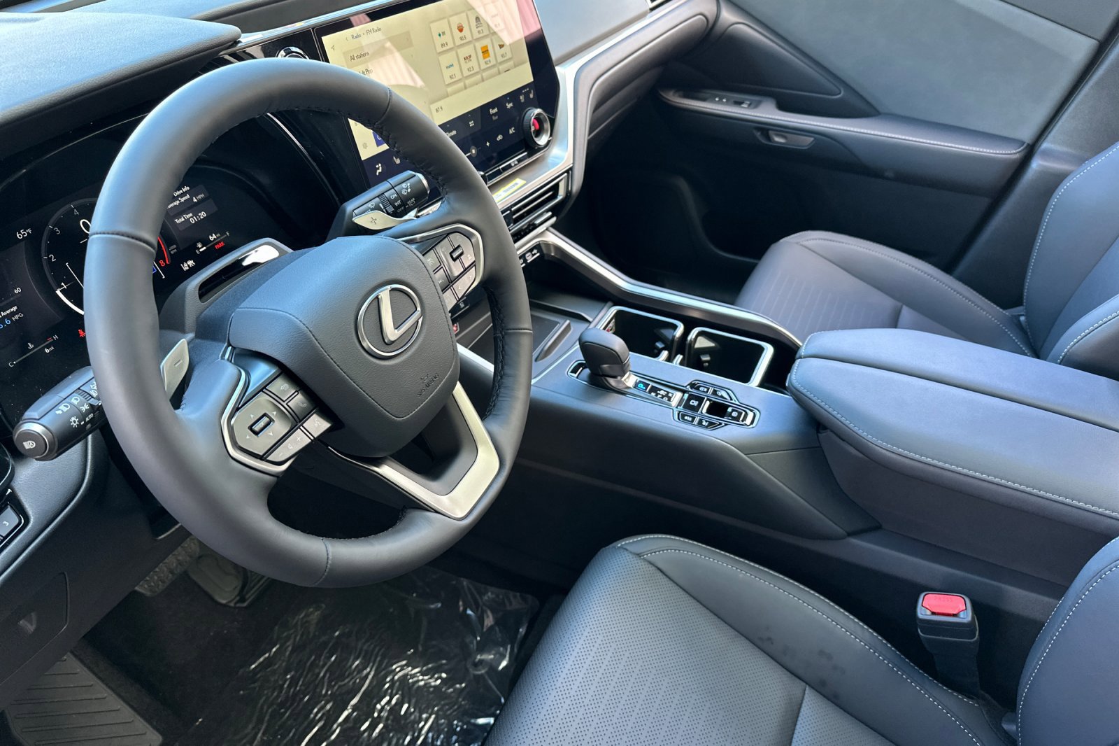 Used 2026 Lexus TX 350 AWD w/ Technology Package image 10