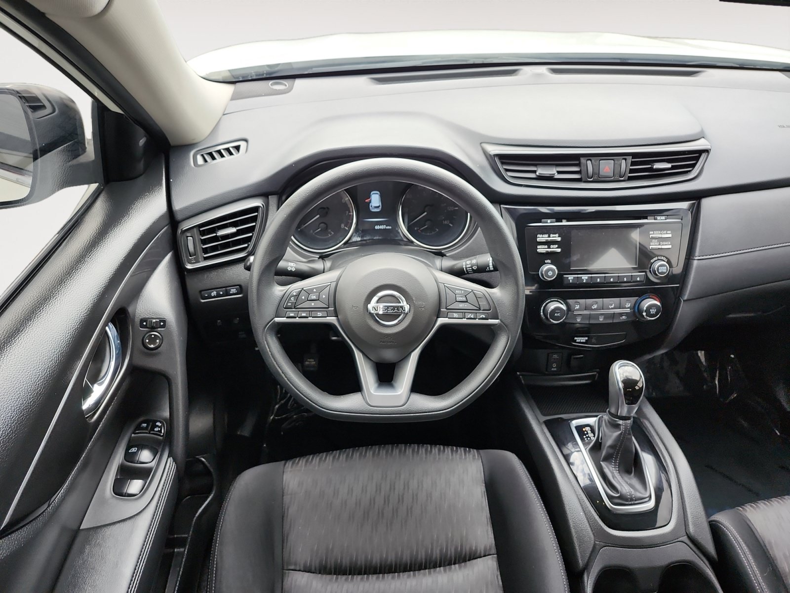 Used 2017 Nissan Rogue S AWD/4WD image 13