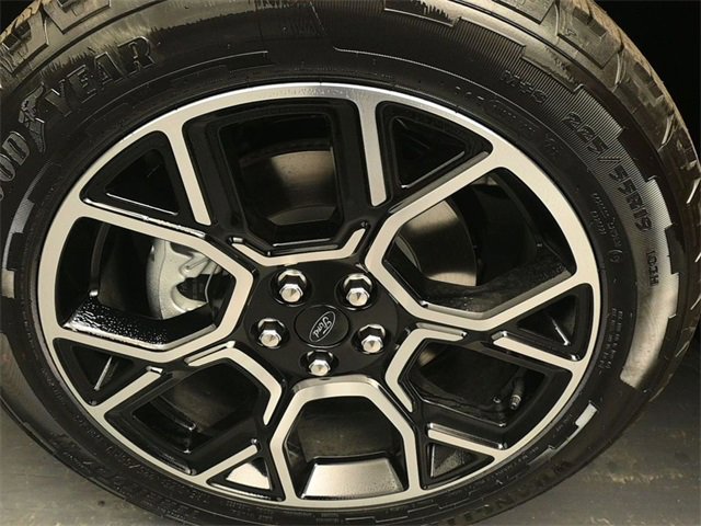 New 2026 Ford Maverick Lariat image 16