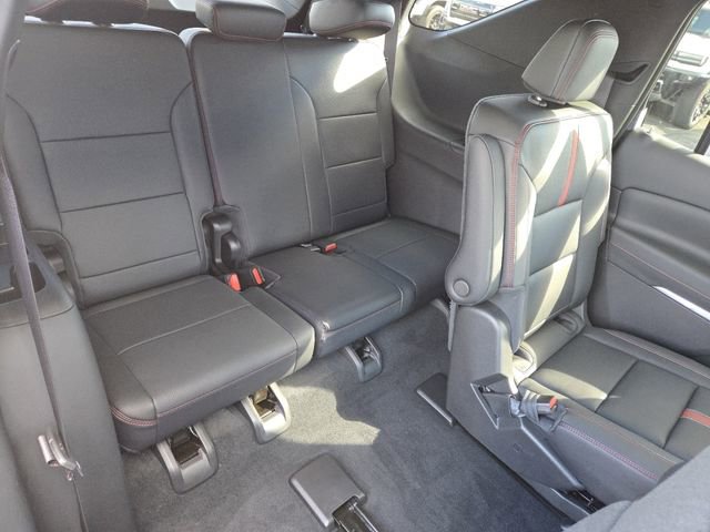 New 2026 Chevrolet Traverse RS w/ LPO, Floor Liner Package image 24