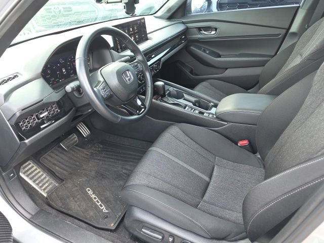 Used 2024 Honda Accord Sport image 6