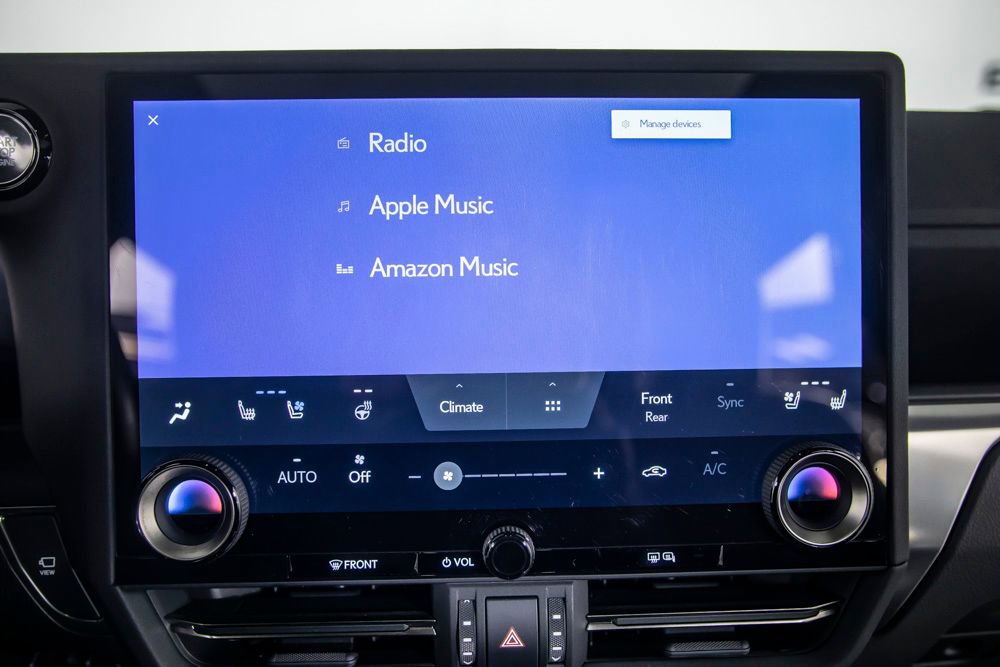 Used 2024 Lexus GX 550 550 Luxury w/ Cold Area Package image 36