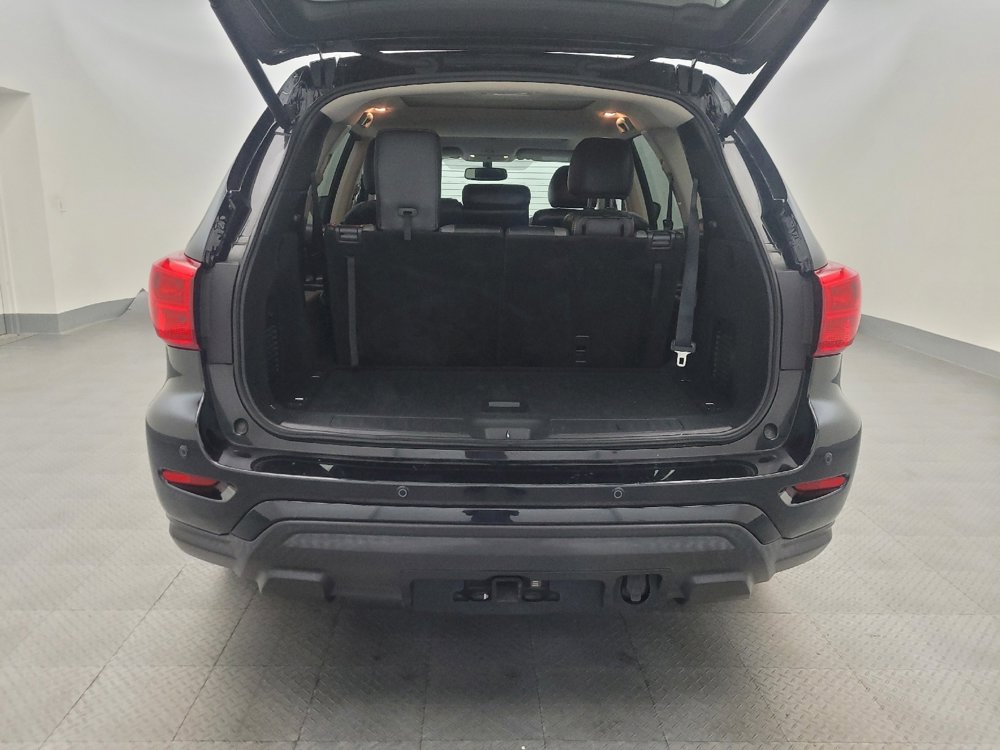 Used 2019 Nissan Pathfinder SL image 29