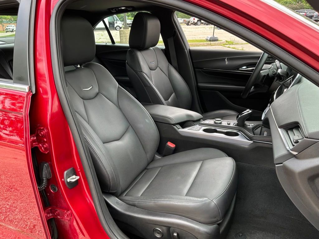 Used 2023 Cadillac CT4 Premium Luxury AWD/4WD image 29