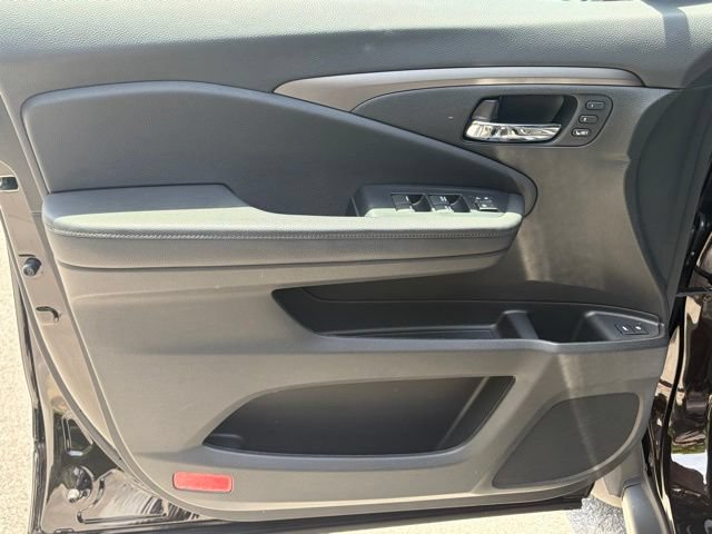 Used 2020 Honda Passport EX-L image 12