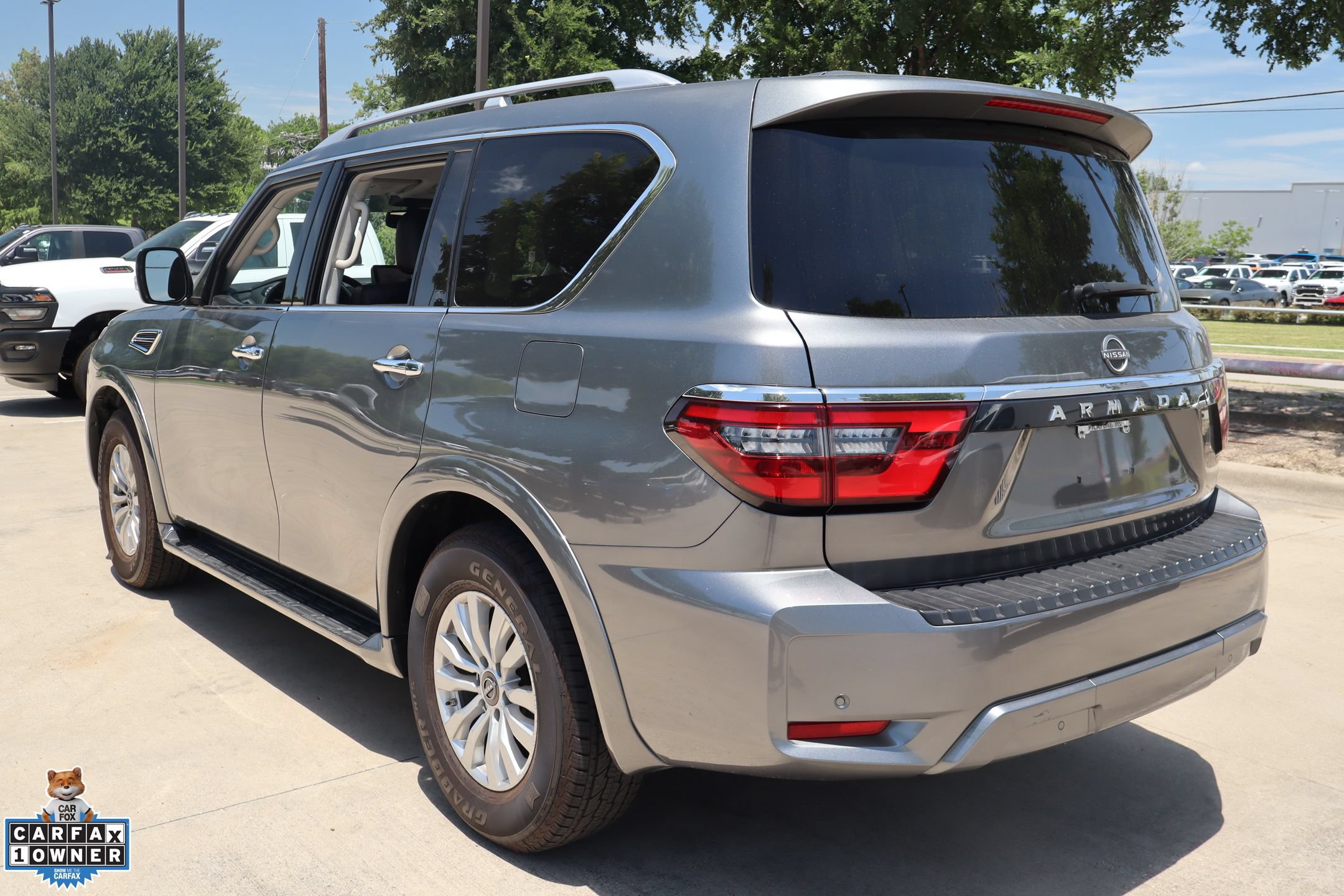 Used 2024 Nissan Armada SV w/ Cargo Package AWD/4WD image 6