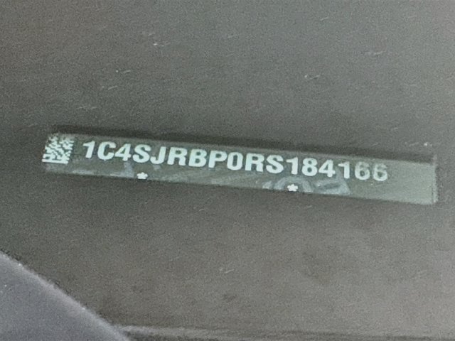 Used 2024 Jeep Wagoneer L Series II w/ Flexible Seating Group RWD image 39