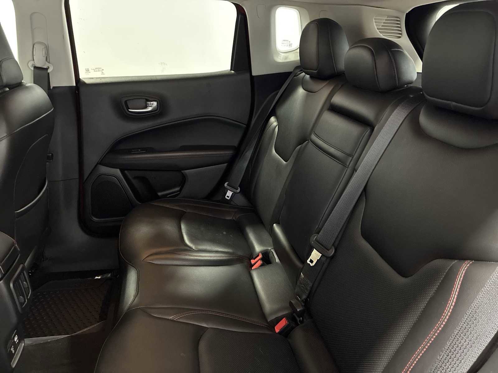 Used 2018 Jeep Compass Trailhawk w/ Leather Interior Group image 22