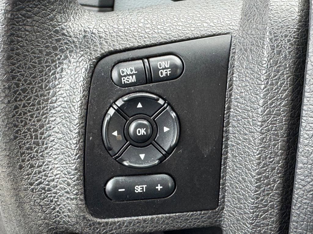 Used 2016 Ford F250 XLT w/ XLT Premium Package AWD/4WD image 22